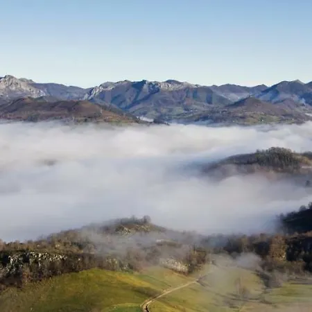 La Tenadina - Mirador De Los Picos De Europa Seguenco